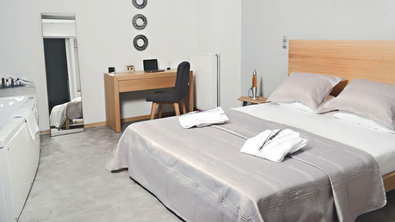 Beautiful People Suites Athens Acropolis View מראה חיצוני תמונה